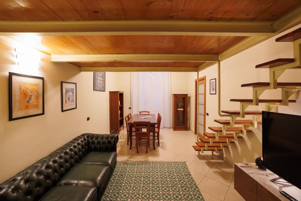 The San Gregorio Armeno Apartment By HouseinNeapol Zewnętrze zdjęcie