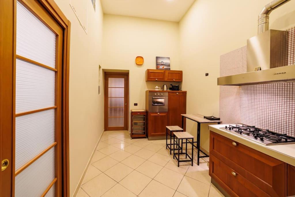 The San Gregorio Armeno Apartment By HouseinNeapol Zewnętrze zdjęcie